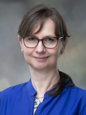 Dr. Maria Bartanuszova