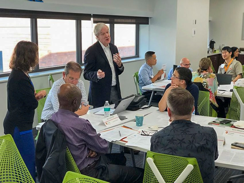 Hub Group at meeting