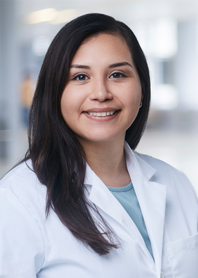 Veronica Almenarez, PGY1