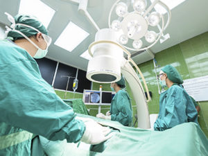 Doctors viewing screen in Operating Room